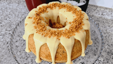 Bolo de Amendoim com Cobertura de Brigadeiro