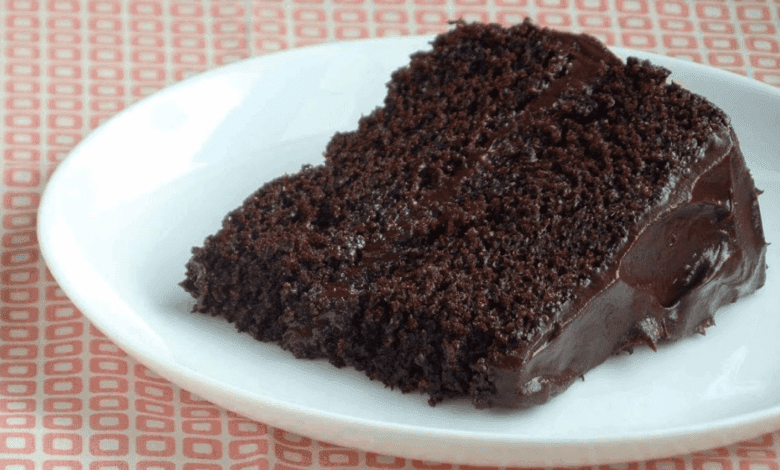 bolo de chocolate fofinho e molhado