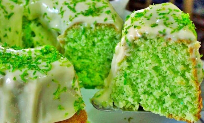 Bolo de Limão Verde com Iogurte