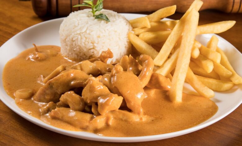 Strogonoff de Frango