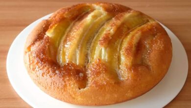 bolo de banana invertido