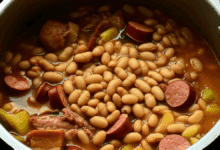 Feijão com Carnes Defumadas Tradicional: Receita Clássica e Completa para Inverno