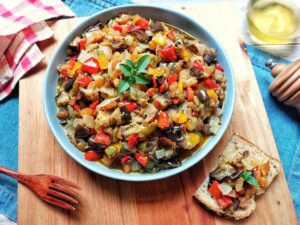 Caponata de Berinjela: Um Clássico Italiano Feito em Casa