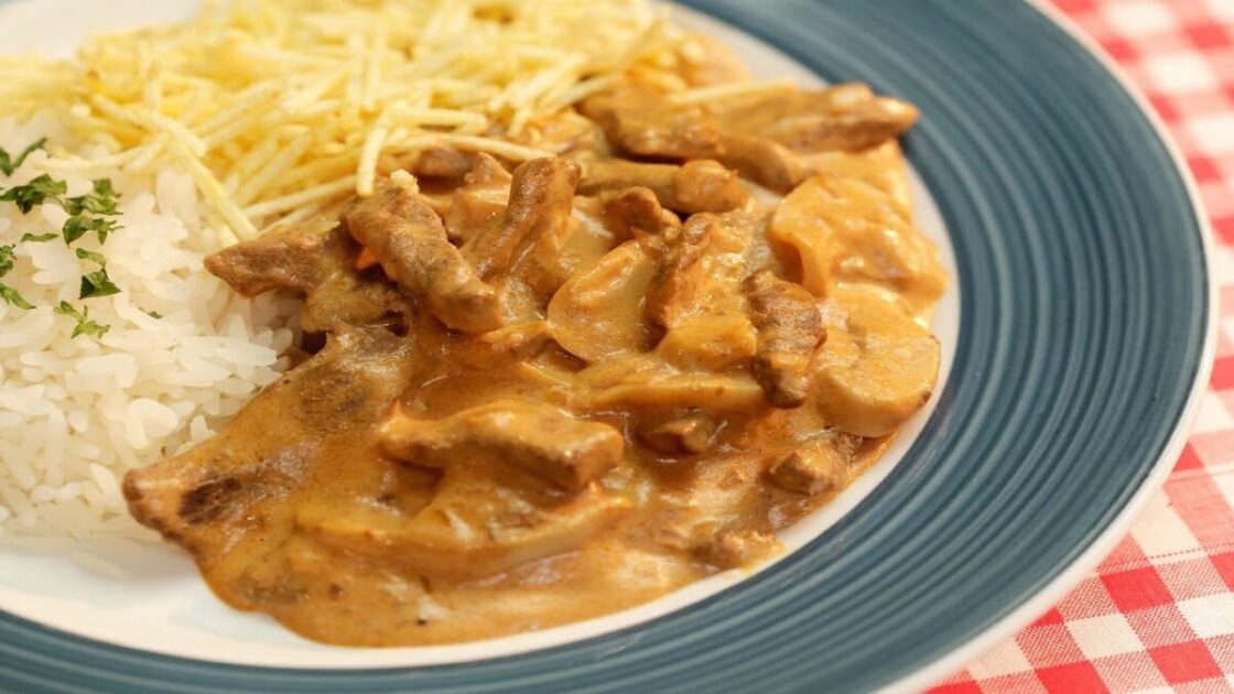 Receita de Strogonoff: Uma Delícia Clássica