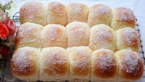 Pão Doce Caseiro com um Toque Especial de Recheio que Vai Deixar Todo Mundo com Água na Boca
