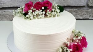 Receita de Bolo Decorado de Casamento: Como Fazer o Seu com Amor e Estilo