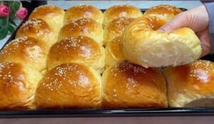 Pão Brioche Caseiro: Aprenda a Fazer essa Delícia em Casa!