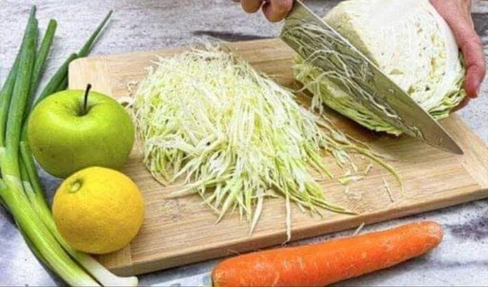 Salada Refrescante de Repolho