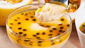 Deliciosa Receita de Mousse de Maracujá com a Fruta: Refresque seu Dia!