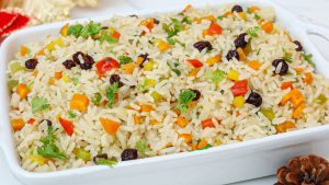 Receita de Arroz à Grega: Um Clássico Saboroso e Colorido